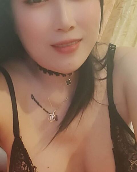 Ella - DobryPrivat.cz @ dobryprivat.cz